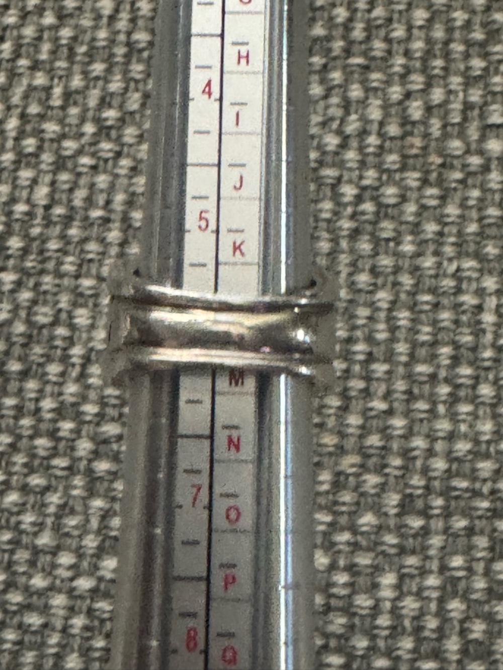 David Yurman Cable cigar, Diamond ring
5.5 gorgeous - Picture 3 of 8